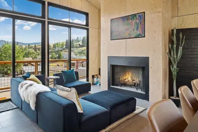 Image de New Listing! Luxury Uptown Loft Apartment/Panoramic Views/Downtown Creede
