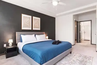 Image de 3br | King Bed | Balcony | North Raleigh