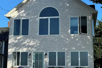 Image de Oceanfront Modern Luxury 3-bedroom beach house