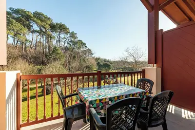 Image de Appartement bord de mer, parc, piscine chauffée, tennis