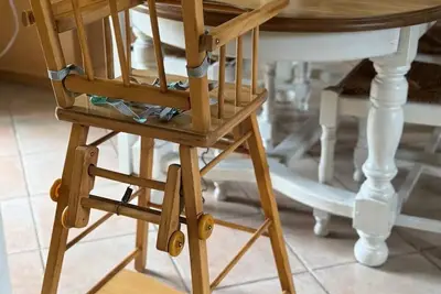 Image de Maison de campagne niché dans une écurie près d'Utach Beach. Chiens acceptés!