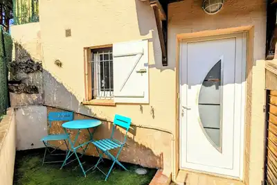 Image de Appartement spacieux avec 2 Chambres et 1 bureau - Peymeinade, proche Grasse