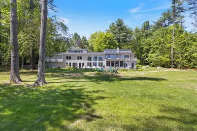 Image de Lakeside & Pet-friendly 4 Br House in Raymond With Amazing Yard and Private dock