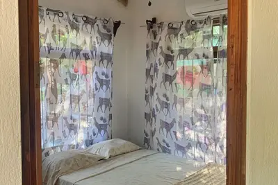 Image de Oceana Breeze 2-bedroom lovely cottage a few steps from Sámara beach with Ac