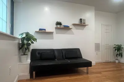 Image de 3-bedroom apartment with Ac in Great Neck