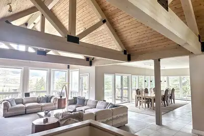 Image de High Meadow Hideaway | 5br/4. 5ba | 3 King Suites | Near 5 Ski Resorts