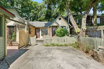 Image de The Williams - luxe 2-bedroom cottage w/onsite parking in downtown Jacksonville