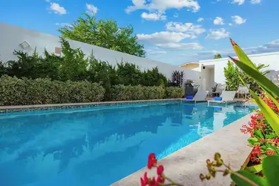 Image de Luxury 2br Condo w/Pool, Rooftop, Gym @ Palm Beach