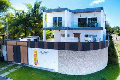 Image de Fantastic 5-bedroom beach house with private pool in Playa San Blas by Surf City
