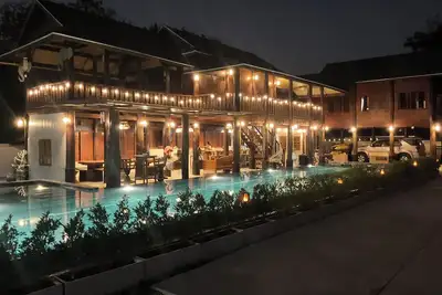 Image de Elephant House and Bungalows