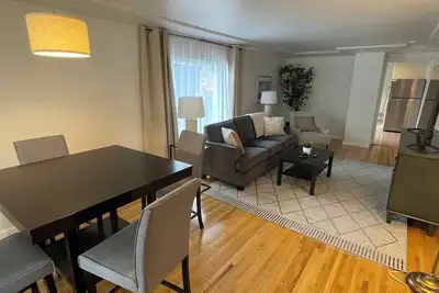 Image de Beautiful 4-bedroom house with Ac in Tacoma