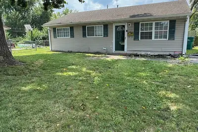 Image de Enchanting 2-bedroom house with Ac in Sauget\n10 Minutes from downtown St. Louis