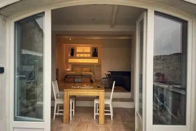 Image de 2 pièces ouvert climatisé jardin vue St Paul