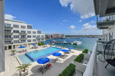 Image de Harbour house 2b2b Luxury Condo in the heart of downtown Aruba