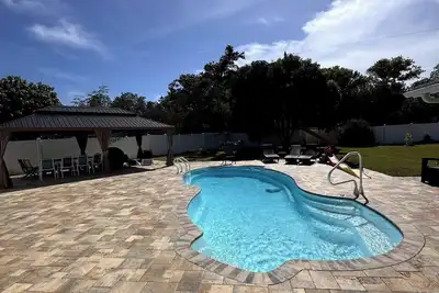 Image de Saltwater Serenty: Seminole Oasis 5 minutes to the beach