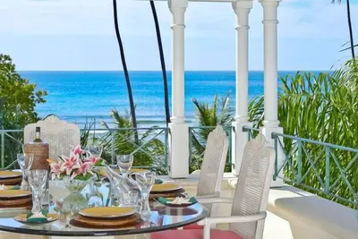 Image de Schooner Bay 306 - Penthouse  | Beach Front - Located in  Tropical St. Peter with House Cleaning Included