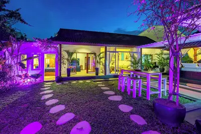 Image de 3 Bedroom Wellness Villa Canggu - Swimming Pool, Sauna, Ice Bath, Sauna & Garden