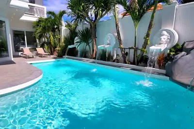Image de Nebuland Luxury Pool Villa Pattaya Walking Street 7 Bedrooms