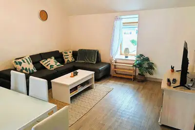 Image de Grand appartement en ville et proche mer