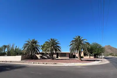 Image de Family Casita in the Sonoran Desert - Nearby Park, Trails, Shops & Restaurants