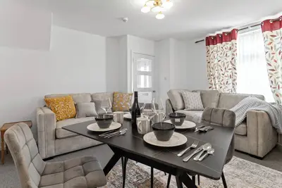 Image de Cosy 3-bedroom house suitable for short or long stay in the city of Walsall