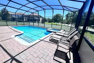 Image de 9br Retreat for 20 w/ Game Room | Champions Gate