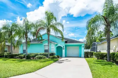 Image de 3 Bedroom Villa with Conservation Pool Deck Views