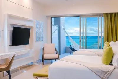Image de Christmas Week Indulge in Opulent Bliss: Exclusive High End: Garza Blanca Cancun