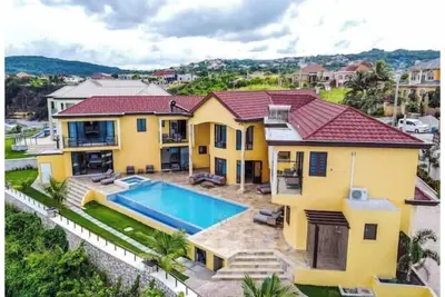 Image de Fortune Villa La Vista By Paradise Listing