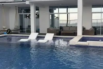 Image de Sunset Rock, modern beach house in La Libertad