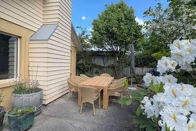 Image de Alpine Rose Retreat