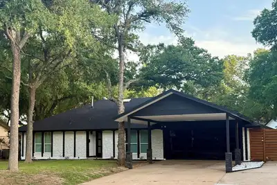 Image de Spacious 4-bedroom house close to downtown Austin