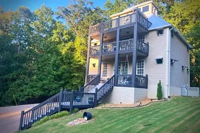 Image de Family Lakehouse by Pickwick