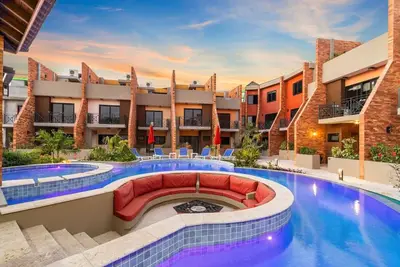 Image de Walk to Beach & Ritz | Porta Al Sole by Bocobay