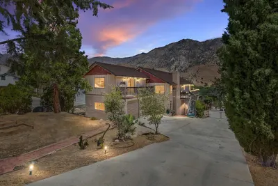 Image de Create and adventure in the heart of Kernville.