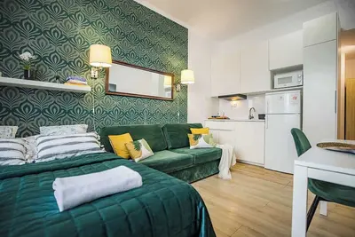 Image de Unit fajne miniStudio przy Bitwy Warszawskiej