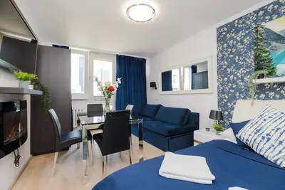 Image de Spacious family room - Rondo Onz Warsaw