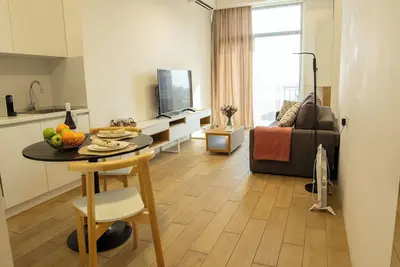 Image de Stylish Central Studio, Large Balcony, New Build