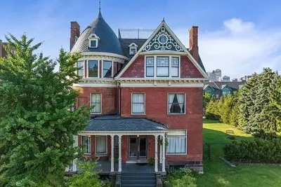 Dc Whitney Mansion + Carriage House