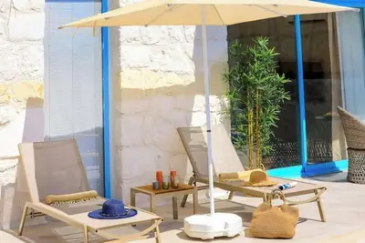 Image de Sheltered villa with sauna and pool