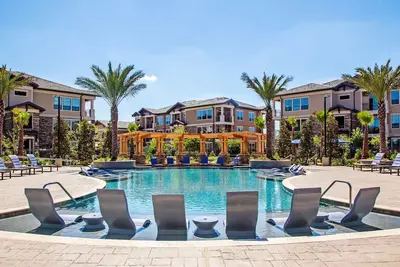 Image de Landing Apartments Near Laurel Park