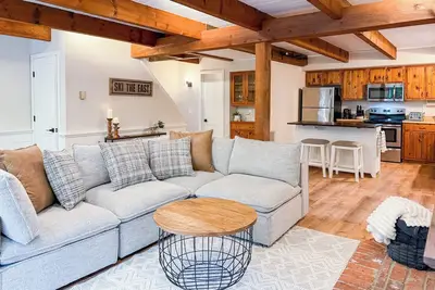 Image de Spacious North Conway Getaway, Sleeps 13, Close to Echo Lake & Downtown