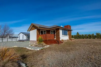 Image de Alpine Nest  – Cosy Couples Retreat with Mountain Views in Twizel