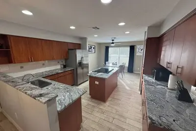 Image de 3-bedroom house in charming Hudson with Ac