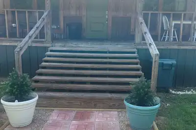 Image de Marvelous cabin with fenced in yard in charming Stamps Arkansas