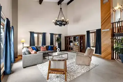 Image de Chalet  23+ people  Private pool, spa and sauna