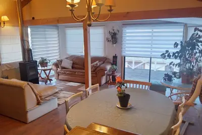 Image de Zen Home between Sea and Lake