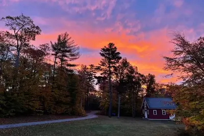 Cozy Barn in Holderness