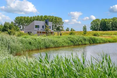 Image de Belle maison à Kamperland avec sauna