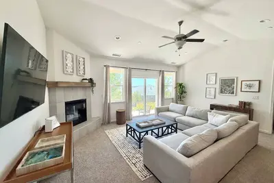 4-bedroom Custom home with a view!